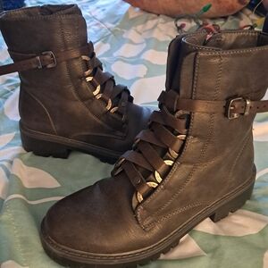 Chocolate Brown Combat type boots. Size 7 From Shein